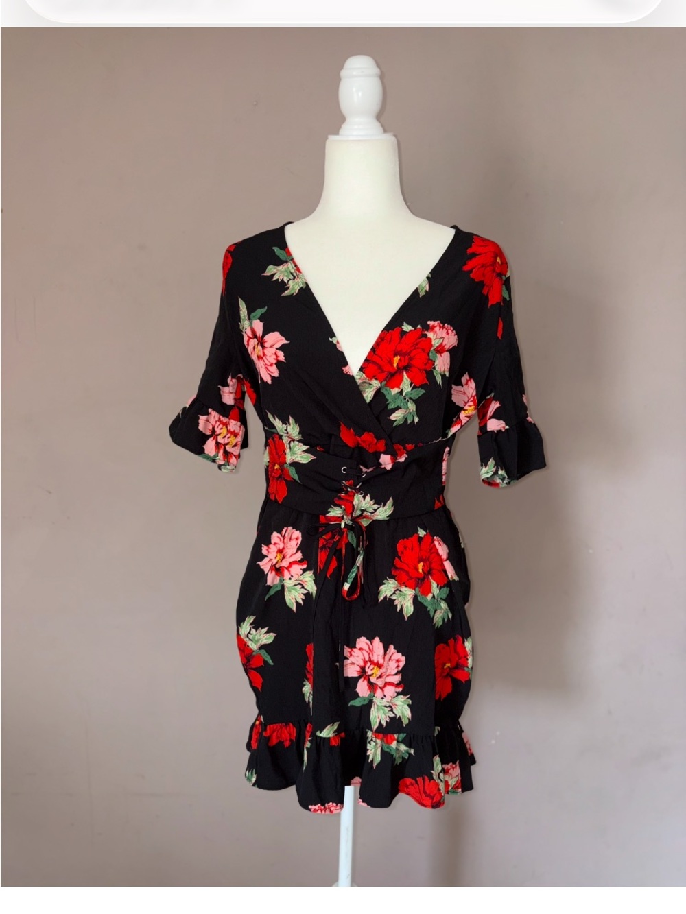 Pretty Little Thing Floral Corset dress size us 8